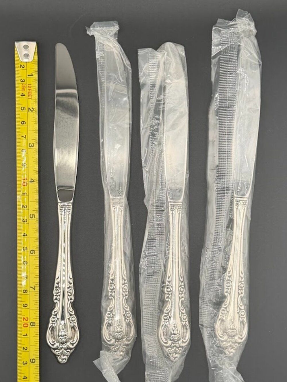 NEW Oneida Brahms Dinner Knives (Hollow Handle) 9 1/8" SET OF FOUR